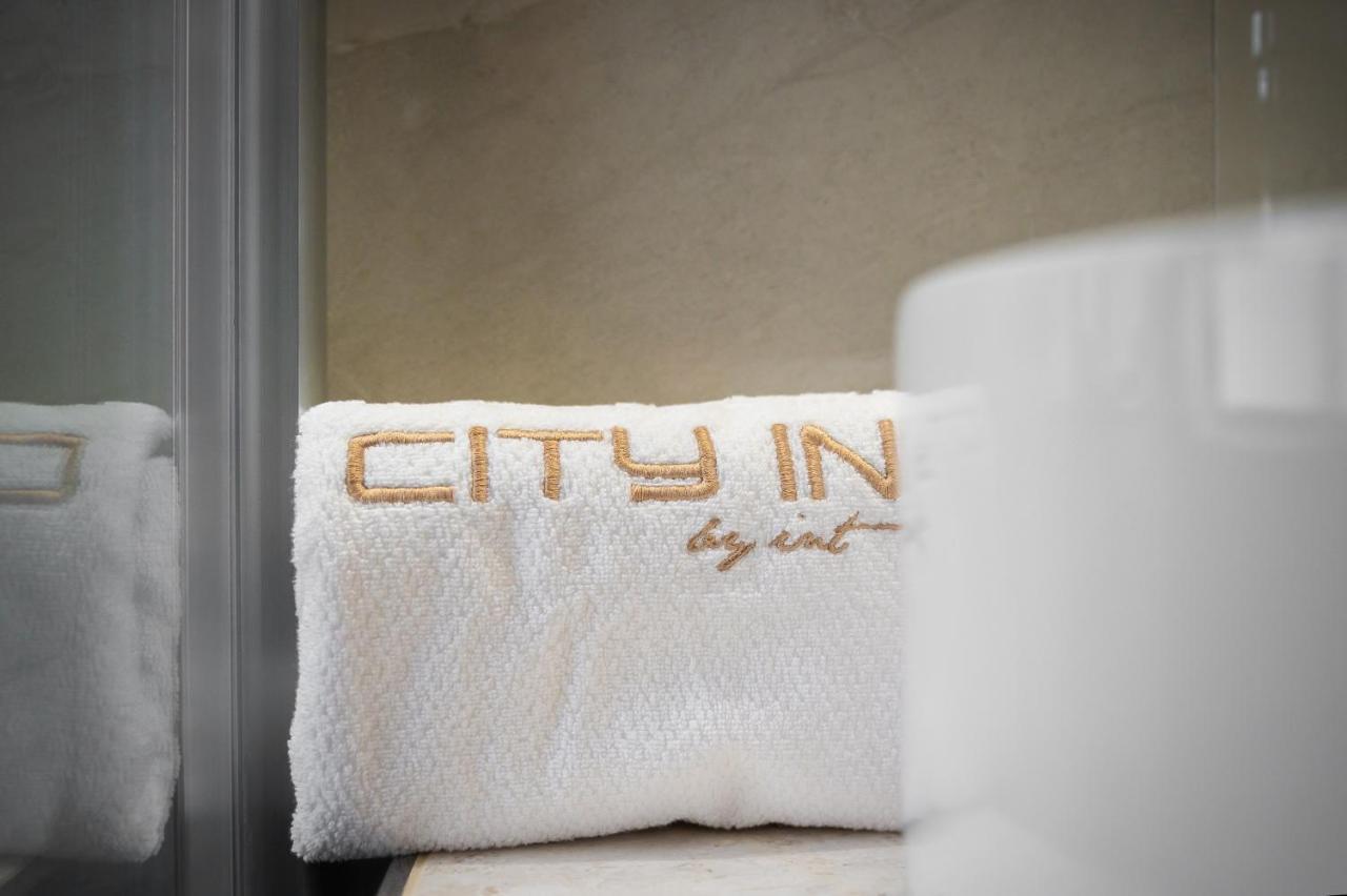 Hotel City In Kočani Buitenkant foto